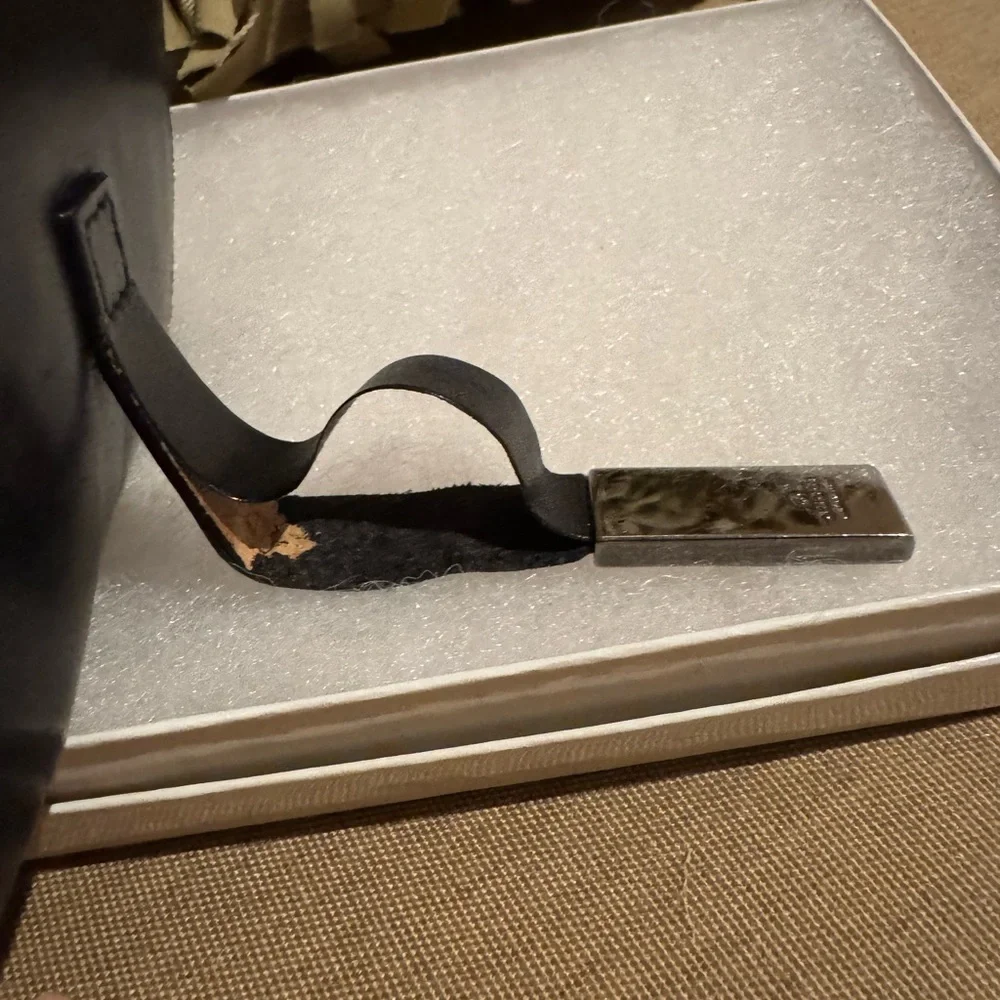 Gucci Black Leather 6 Key Wallet